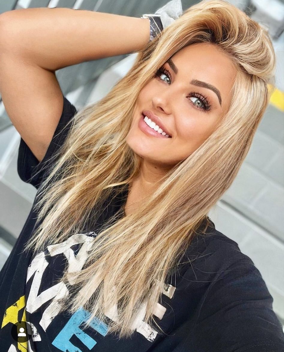 Jadyn Female,Blonde,German,Blue,African