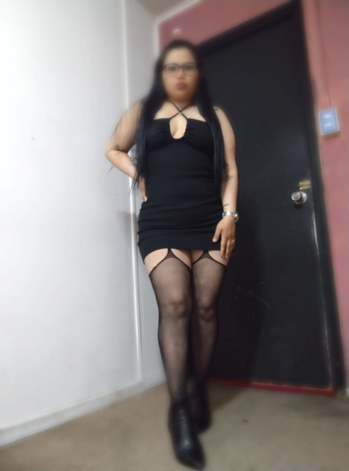 Ursa sexy Female,5'3 or under(160cm),Blonde,Brown,Transsexuals